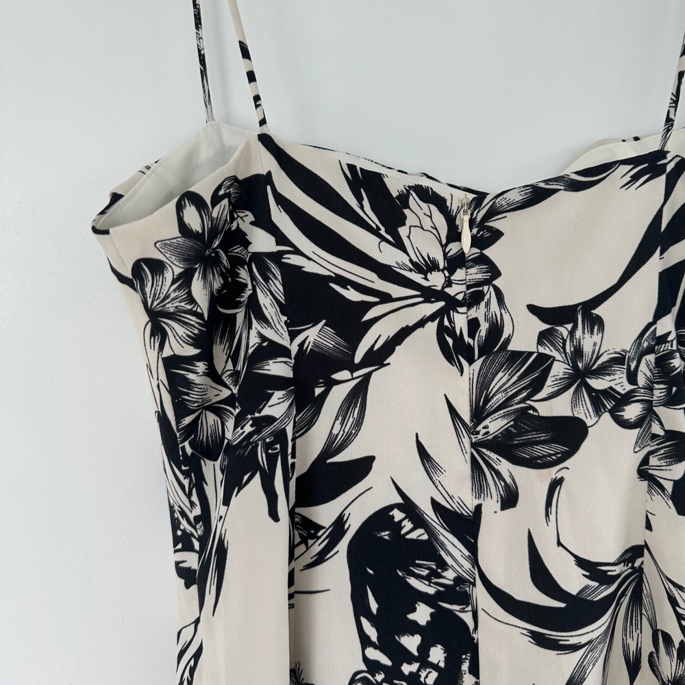 Superdown Sherry Floral Mini Dress Side Button Detail Black White XS Womens - Picture 9 of 13